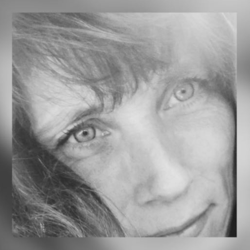 DAPHNE ADRIEL VAN IPEREN EV CALDAS