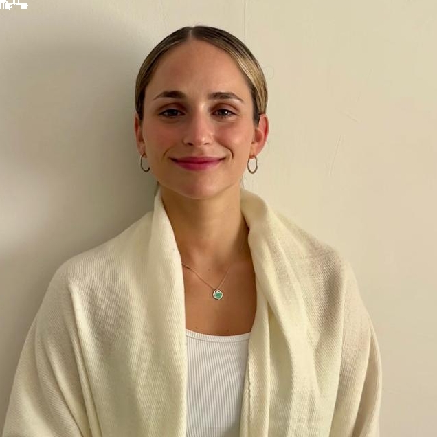 JULIA CRUCES PASTORINO