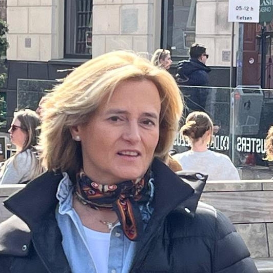 ANA SOUCHEIRON VIDRI