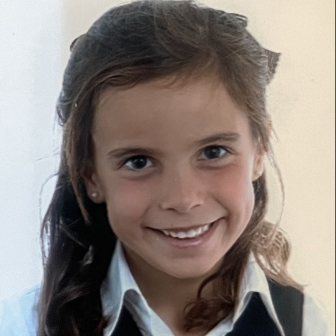 LOLA RUIZ-GARMA ROLDOS