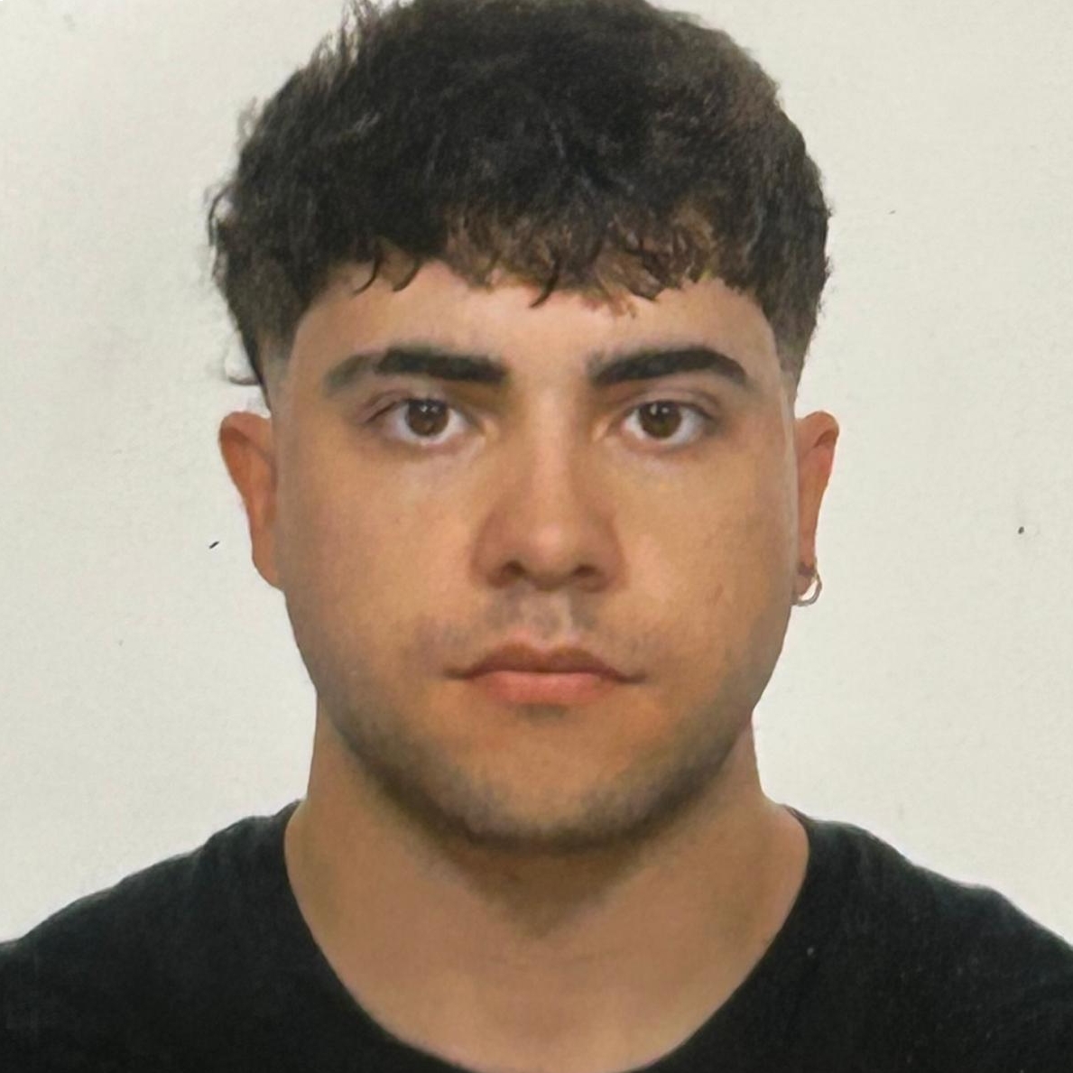 ADRIAN PINAL GREGORIO