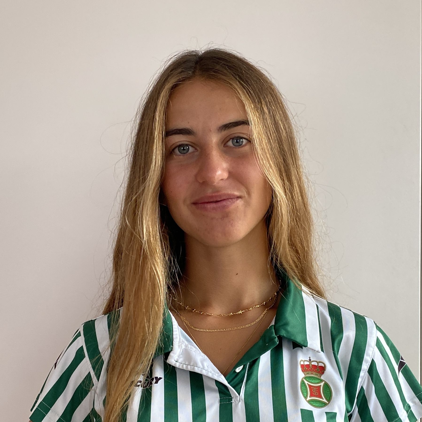 ANA FERNANDEZ DE VELASCO ARROYO