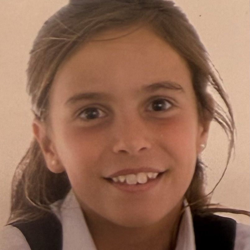 LOLA RUIZ-GARMA ROLDOS