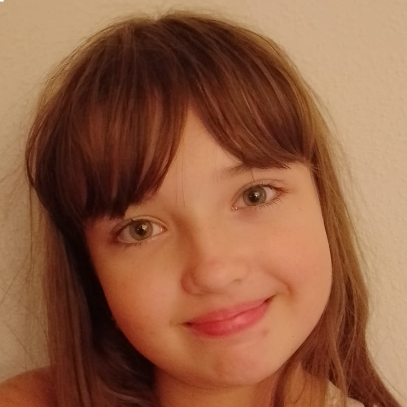 ELENA VILLAESCUSA SANCHEZ