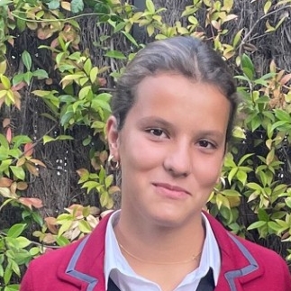 LUCIA MENENDEZ-CASTAÑEDO BENITEZ-DONOSO