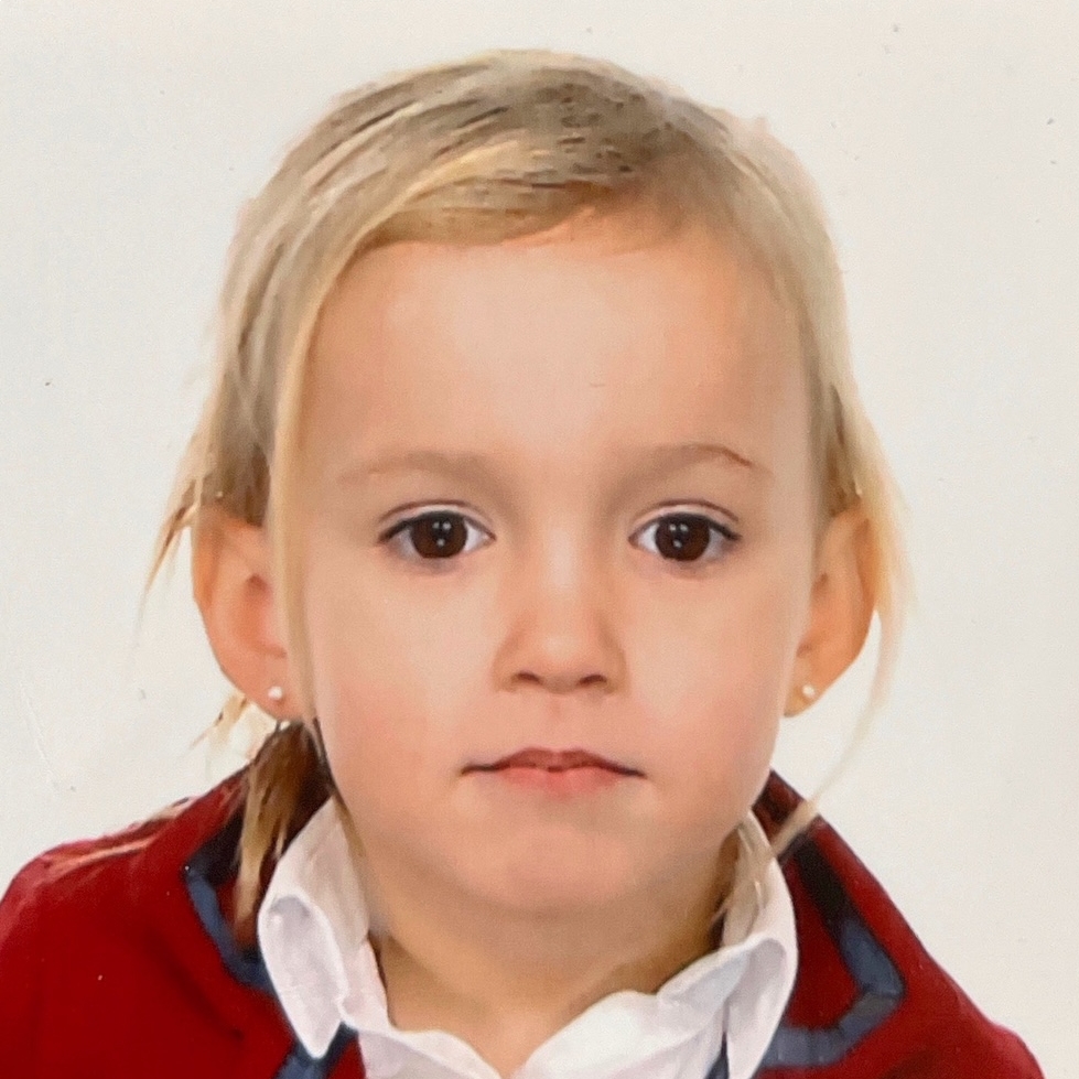 ANA ESPINOSA DE LOS MONTEROS CEBRIAN