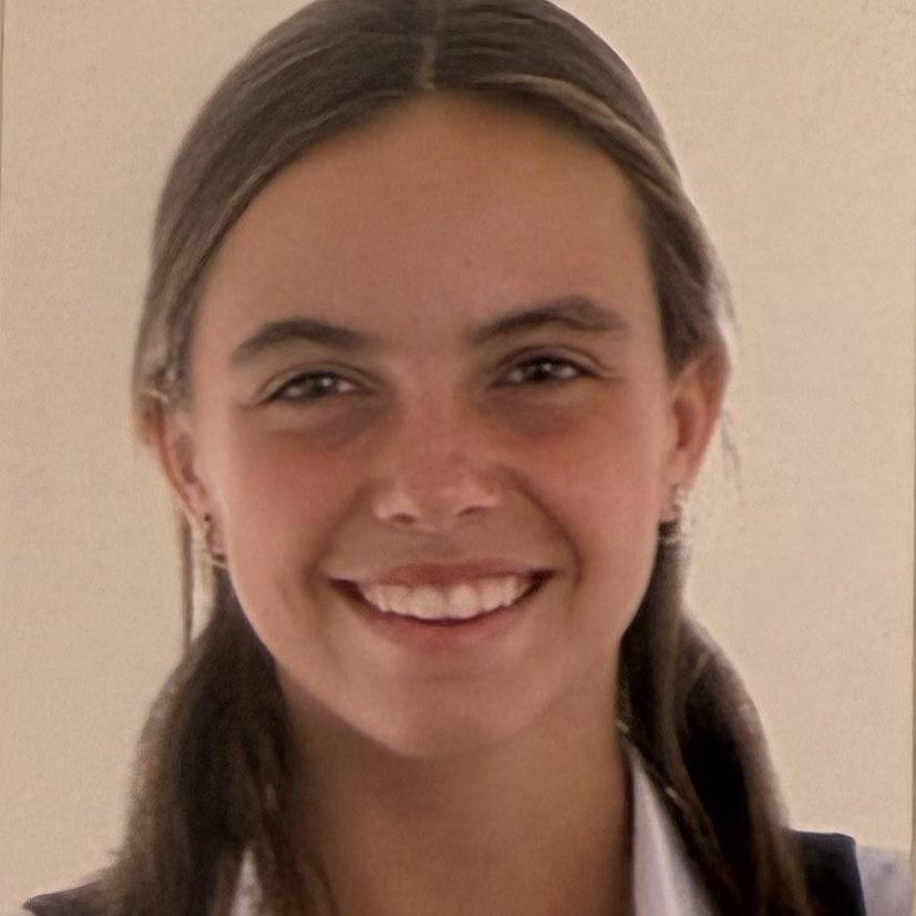 LUCIA RUIZ-GARMA ROLDOS