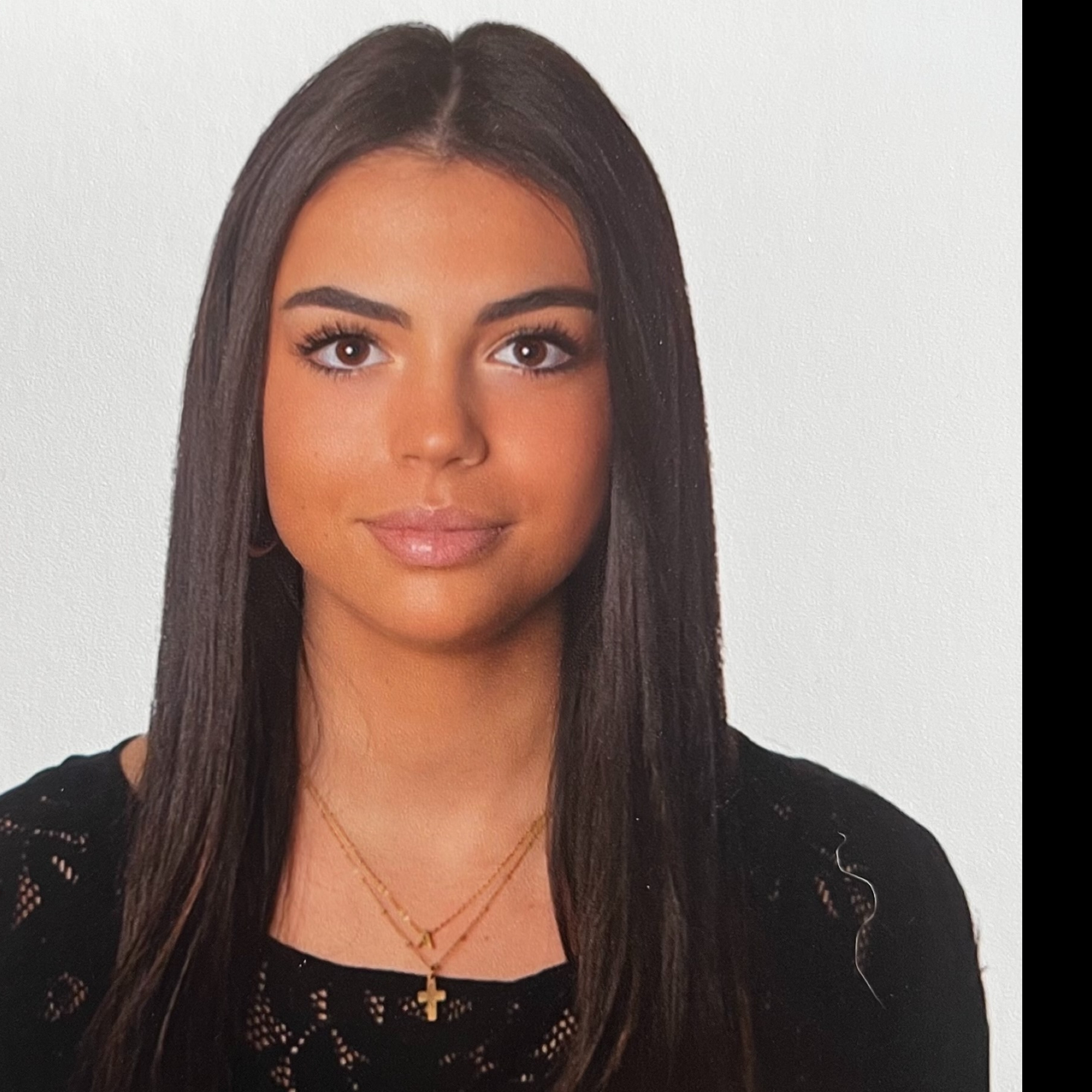 ALEXANDRA LUNA EALO DE SA