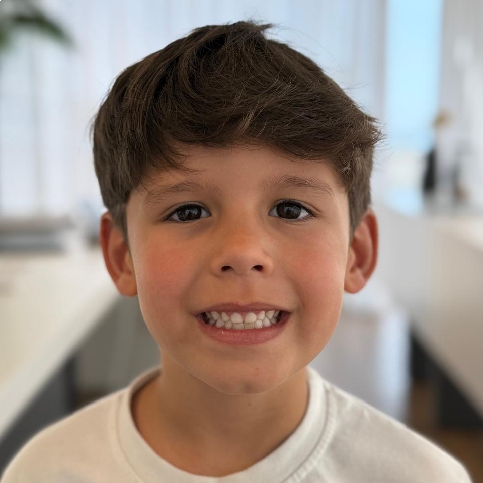 NICOLAS FERNANDEZ RESNIK