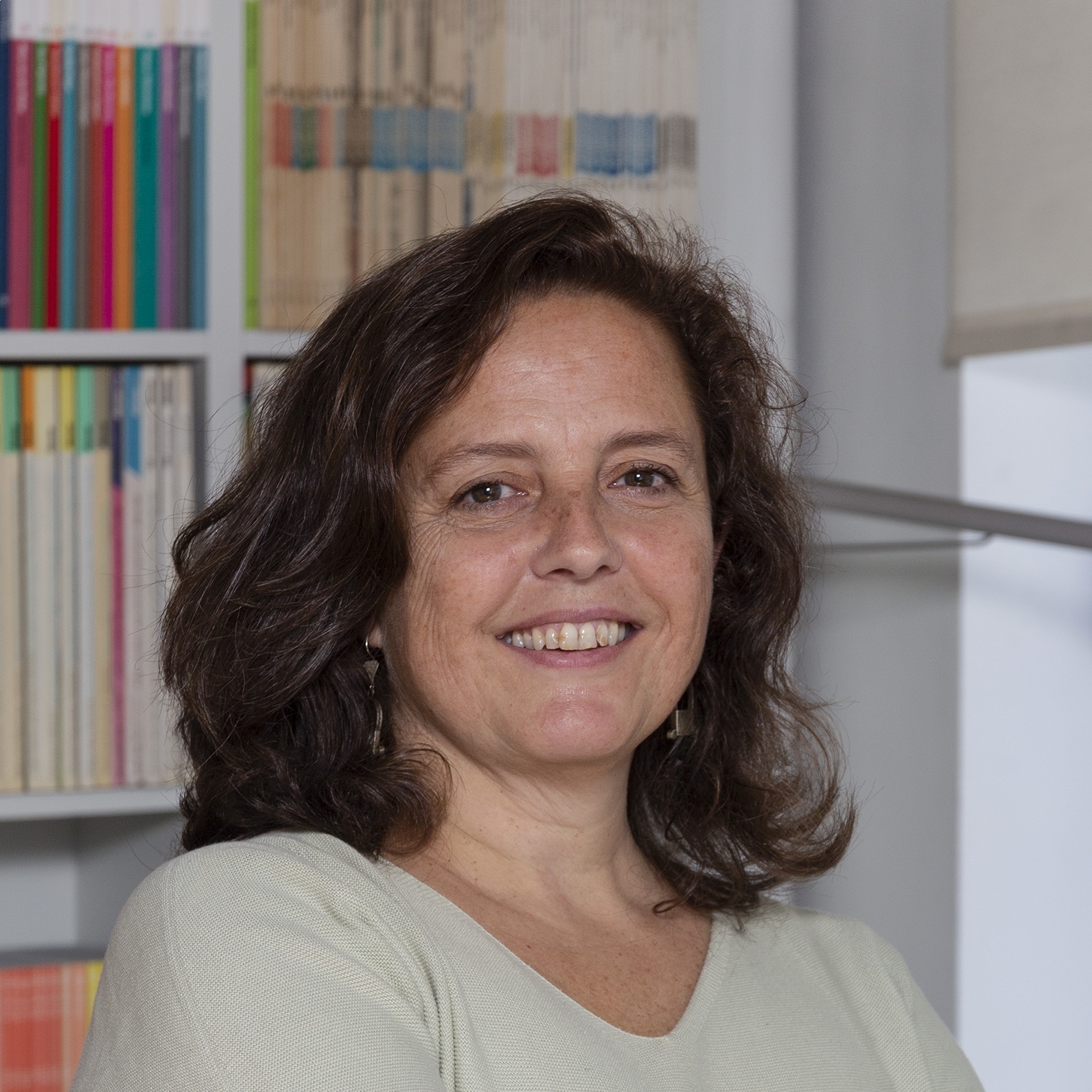 ESTHER  SEGURA FOLCH 