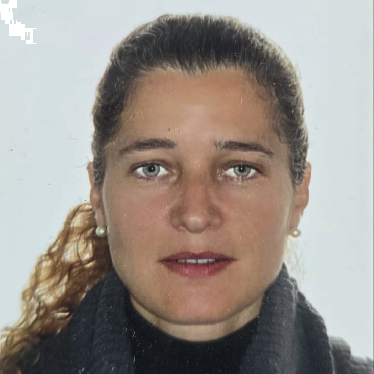 MARIA FERNANDA GENTA ARAUJO
