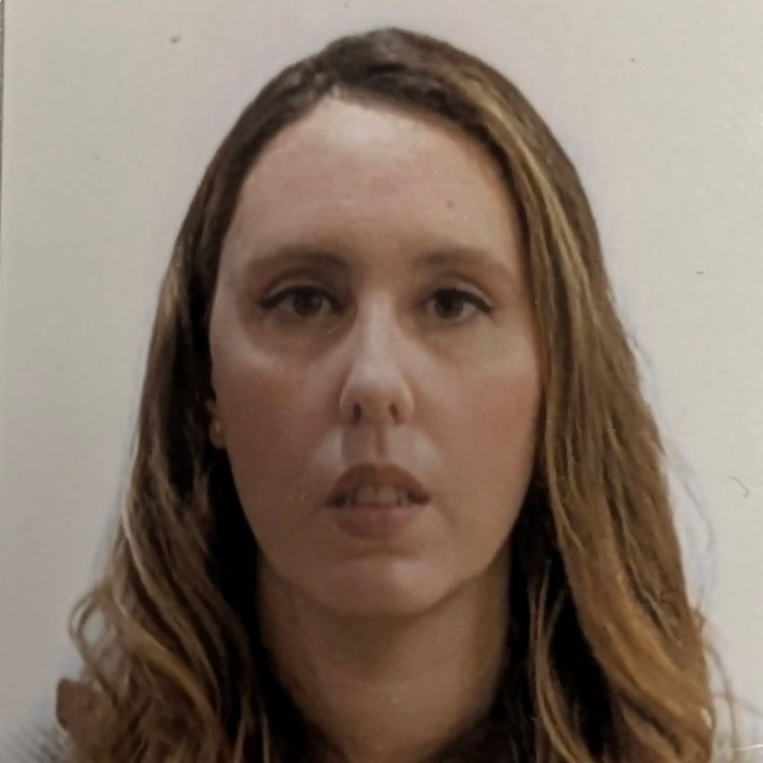 LAURA MARIA GONZALEZ DEL PINO