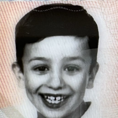 LEO LOPEZ ALVAREZ