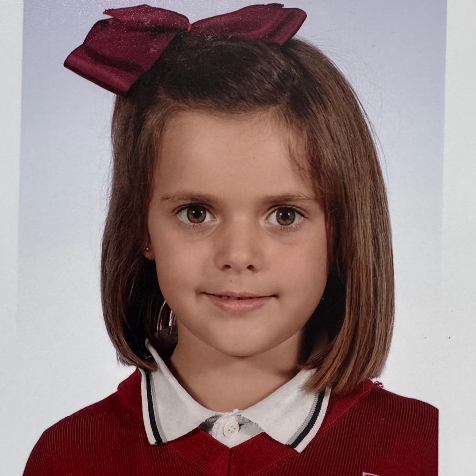 CANDELA LUQUE NATTERO