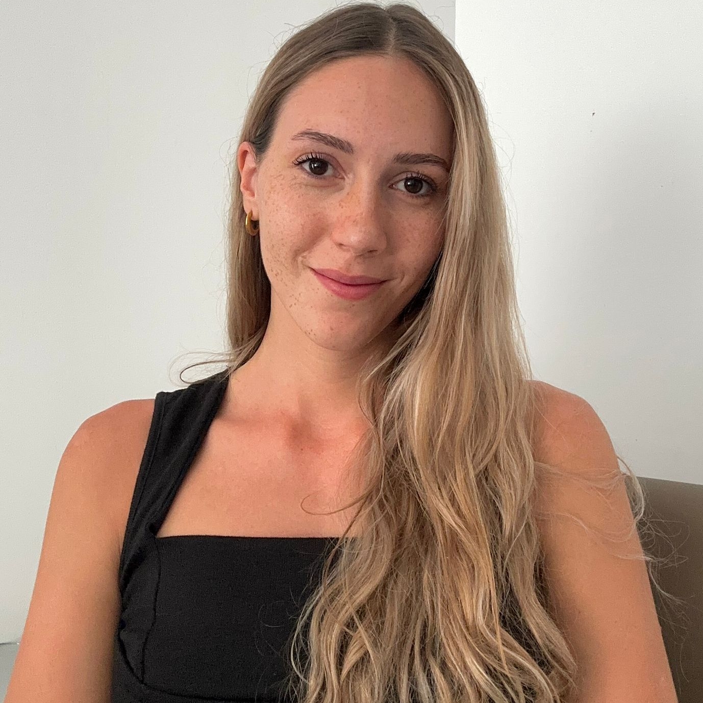 LUCIANA EYEN BELIZON PINI