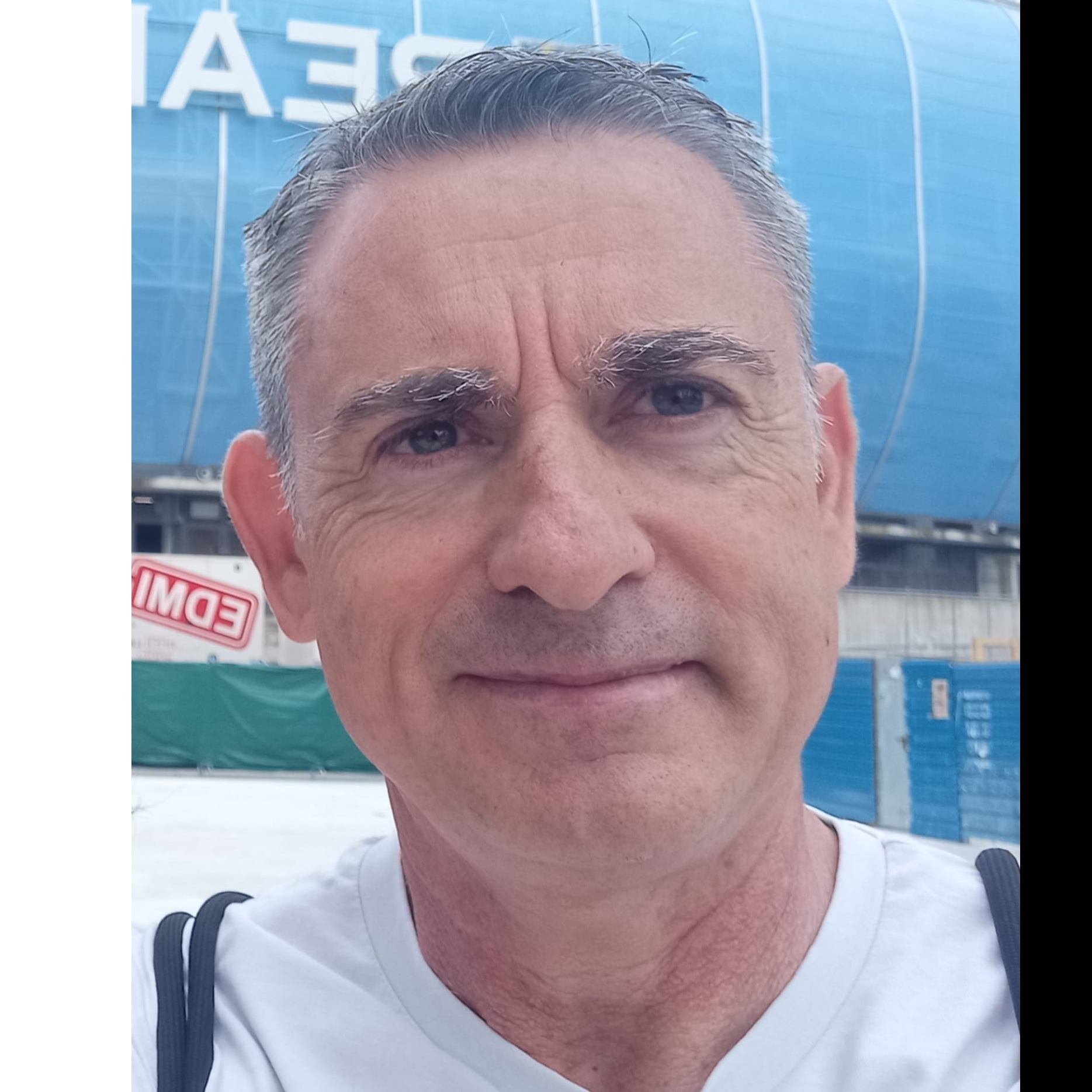 LUIS MARTIN ESQUINAS