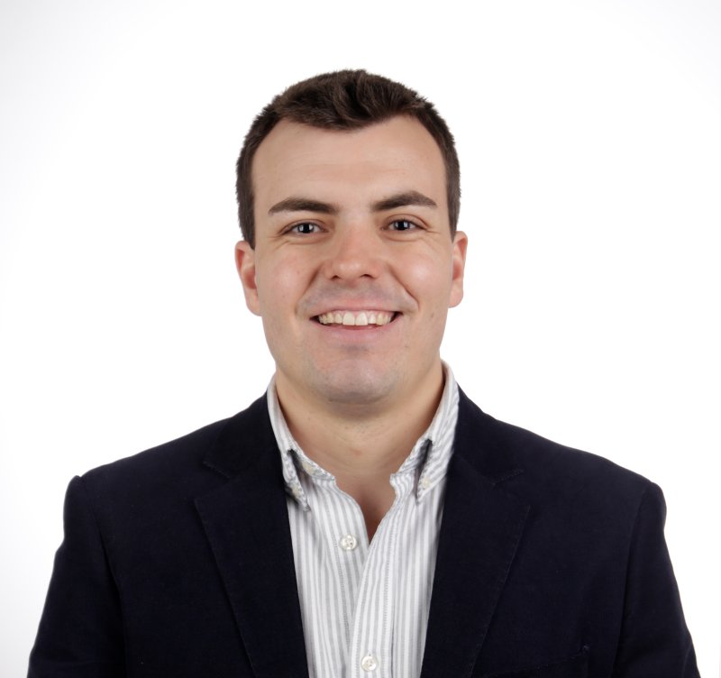 ROBERTO MORAN PIQUERAS