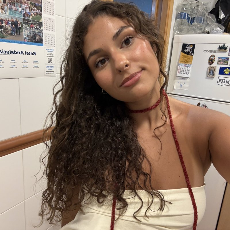 ALEJANDRA SAL MENDO
