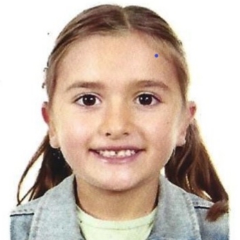 LUCIA  SALAS REVUELTA