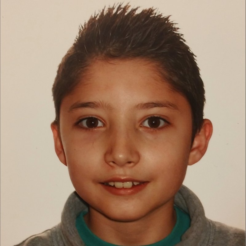 XAVIER LAZARO ILLODO